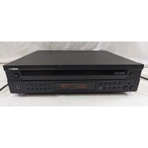 Yamaha CDC-685 CD Changer *Please Read Description/See Video* (Tray needs nudge)